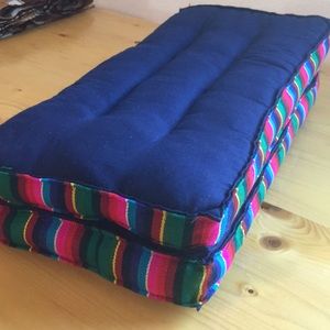 4.99 Ship NAVY (RAINBOW) Yoga Meditation Pillow